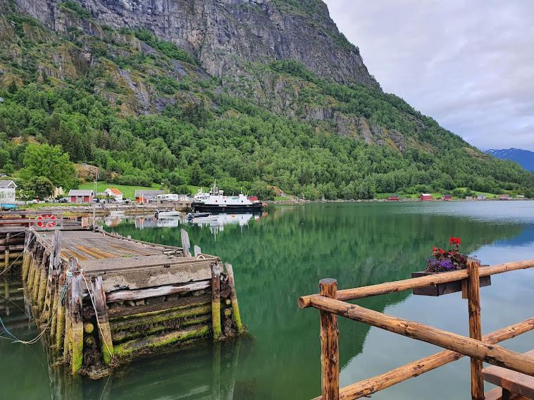 Molden 2-Fjellutsikt Og Jacuzzi Tilgang. Lägenhet Luster Exteriör bild